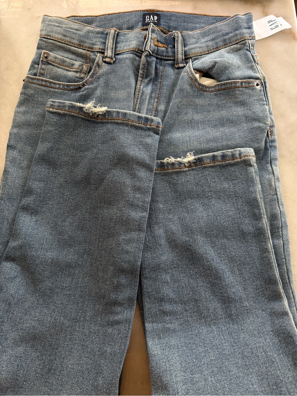 GAP girl’s Light Blue Straight Jeans with Subtle Distress